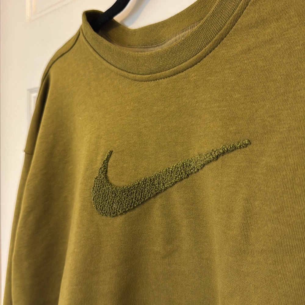 Nike Olive Green Cropped Sweatshirt with Embroidered Swoosh - Picture 2 of 7